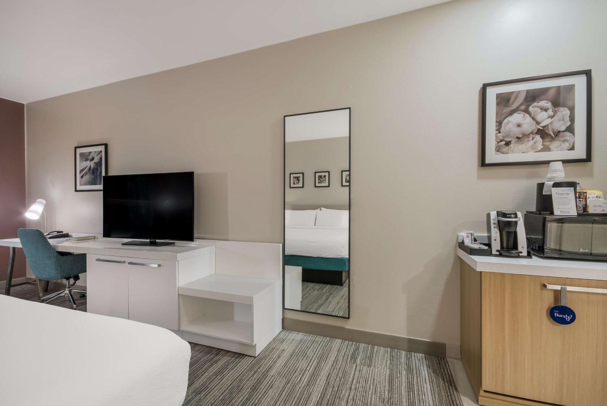 Hilton Garden Inn Oklahoma City Midtown Zewnętrze zdjęcie