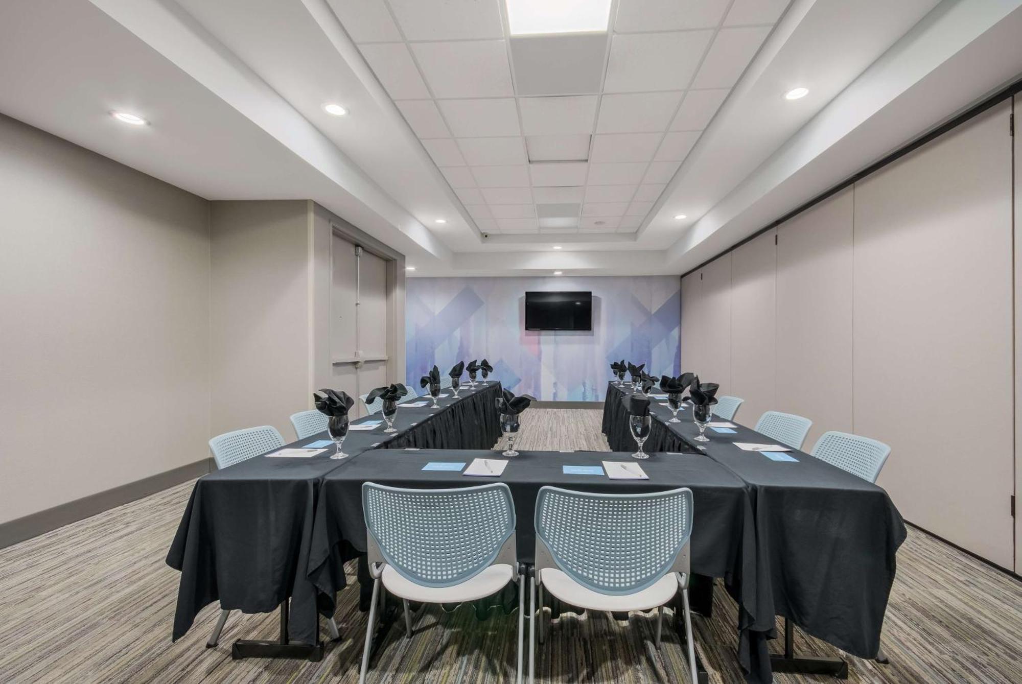 Hilton Garden Inn Oklahoma City Midtown Zewnętrze zdjęcie